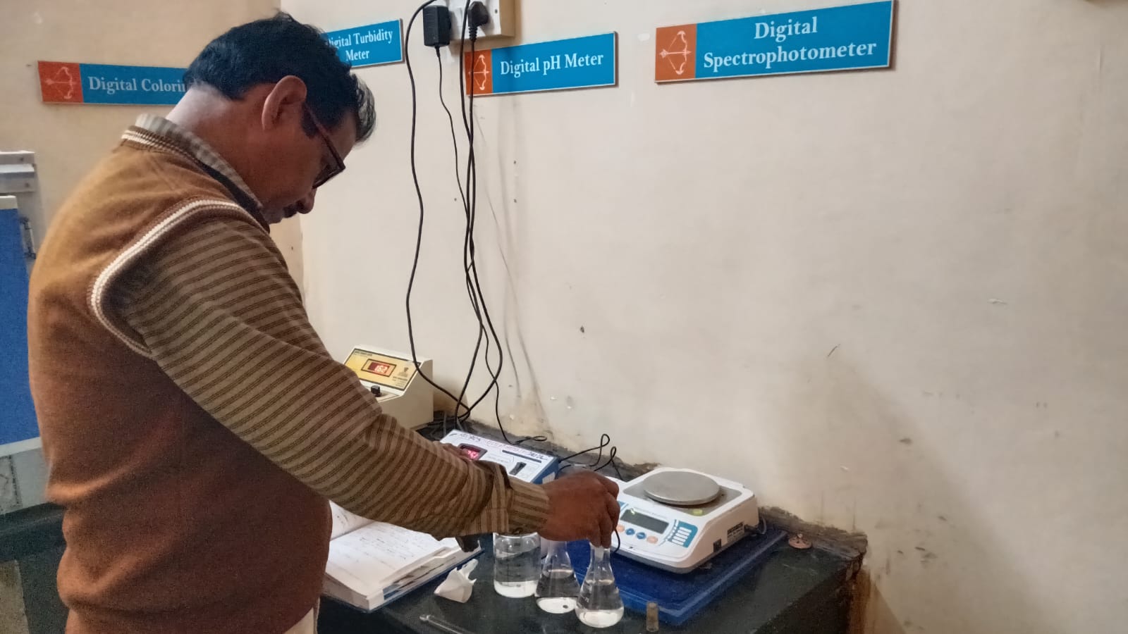 Paver Block Testing